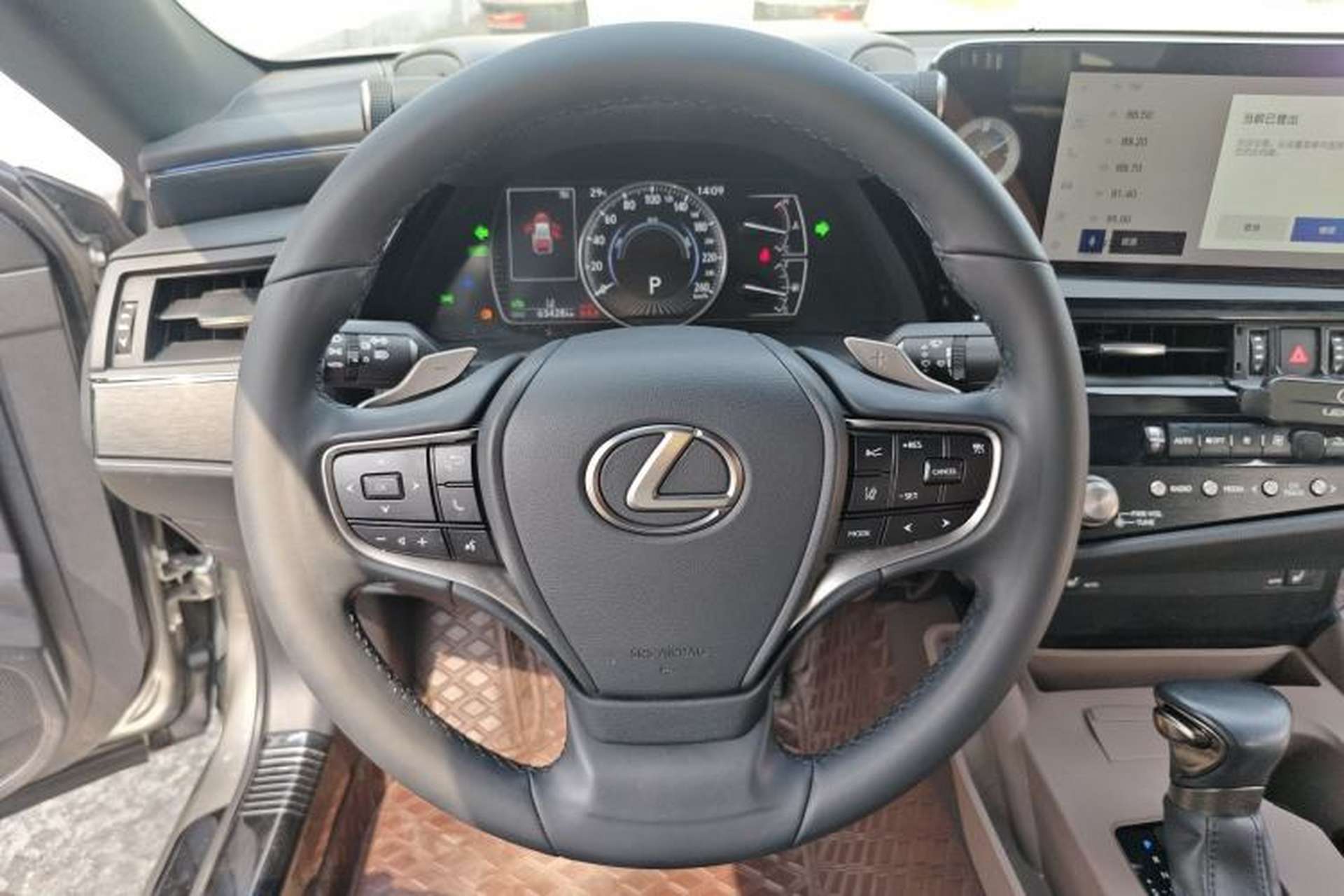 Used Lexus ES 2022 300h Excellence Edition Steering Wheel