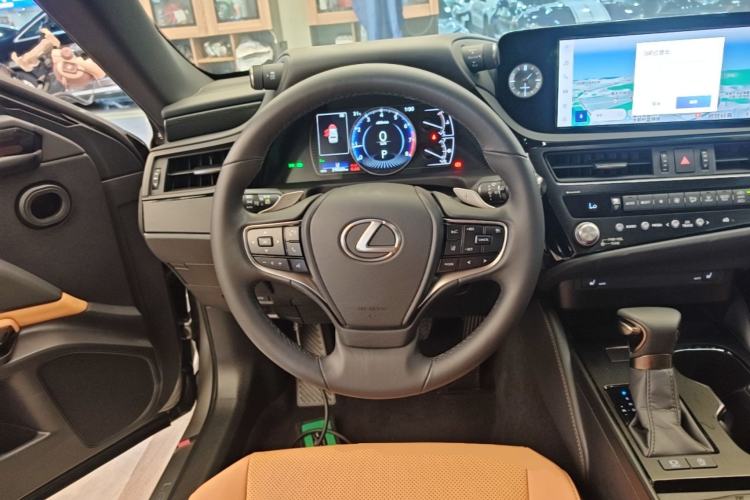 Used Lexus ES 2022 200 Excellence Edition Steering Wheel