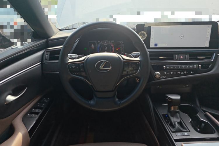 Used Lexus ES 2022 300h Excellence Edition Steering Wheel