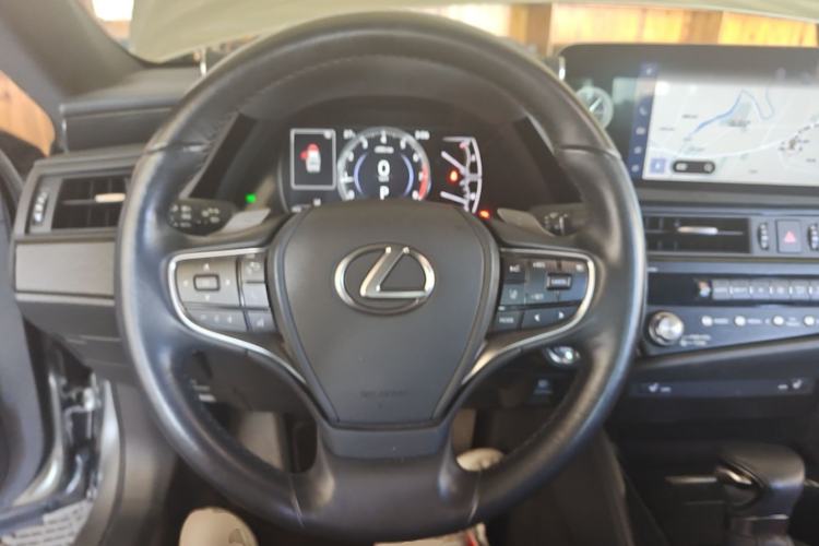 Used Lexus ES 2022 200 Excellence Edition Steering Wheel