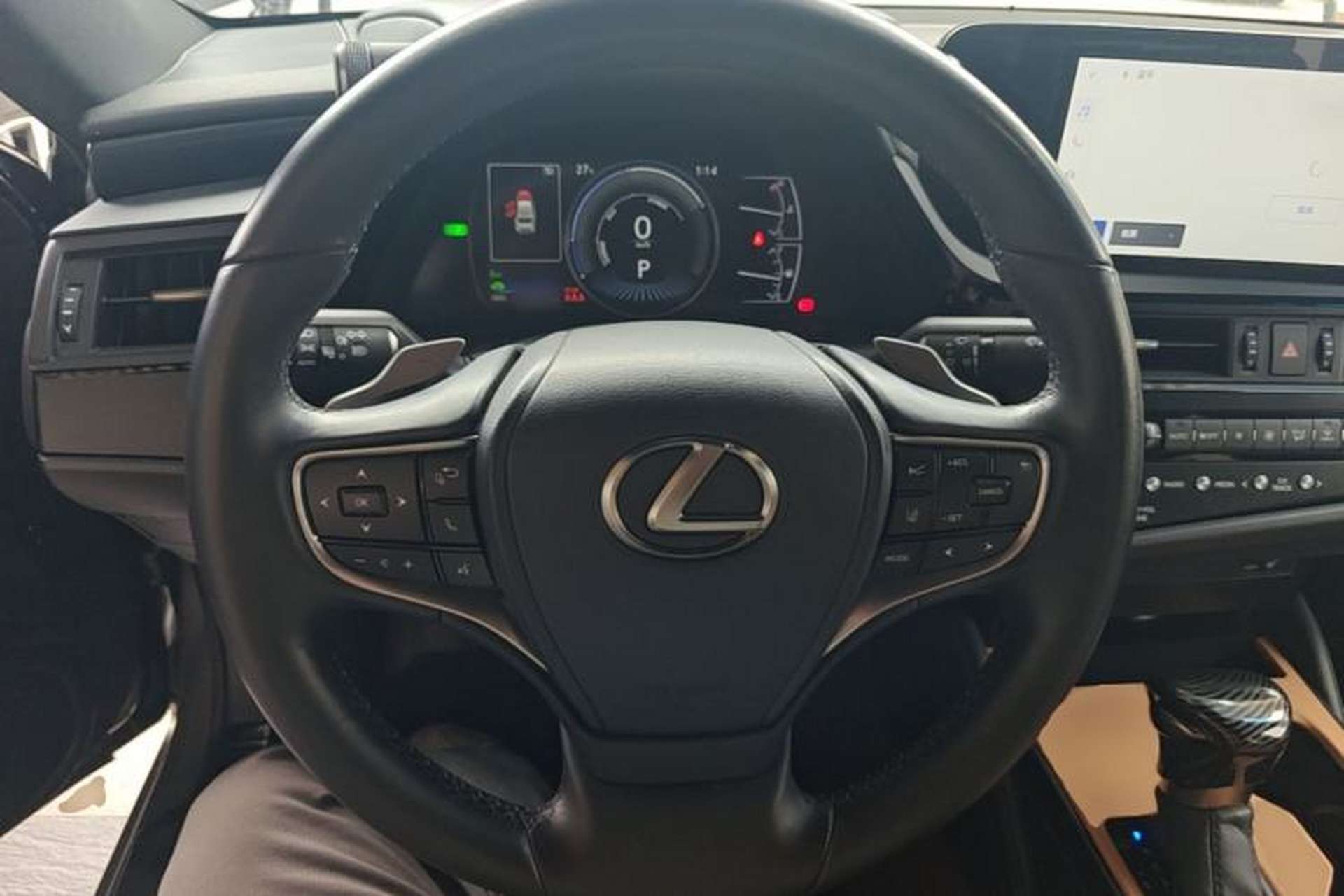 Used Lexus ES 2022 300h Excellence Edition Steering Wheel