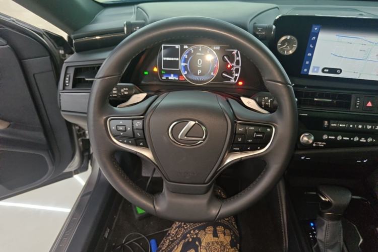 Used Lexus ES 2022 200 Excellence Edition Steering Wheel