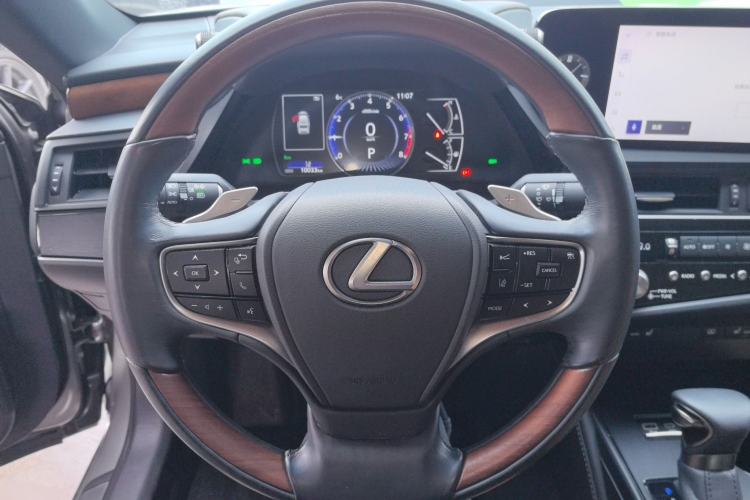 Used Lexus ES 2022 200 Luxury Edition Steering Wheel