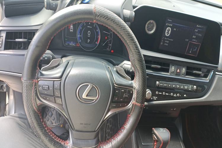 Used Lexus ES 2022 200 Excellence Edition Steering Wheel