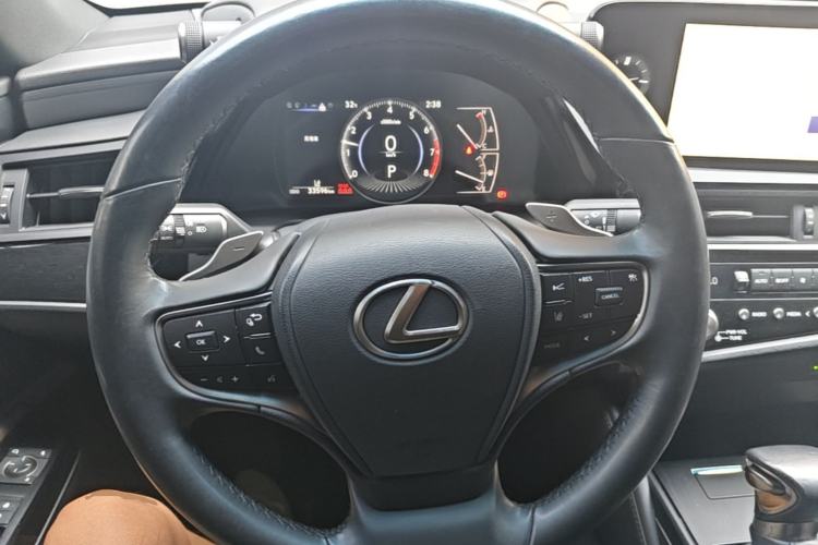 Used Lexus ES 2022 200 Excellence Edition Steering Wheel