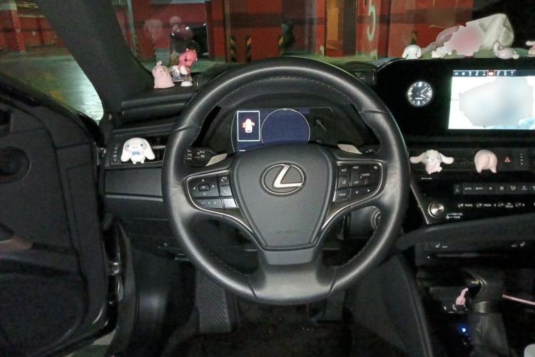 Used Lexus ES 2022 200 Excellence Edition Steering Wheel