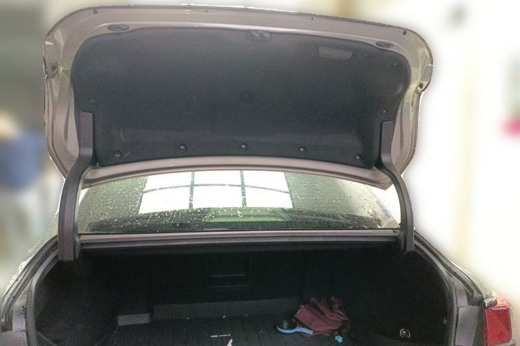 Used Lexus ES 2022 200 Excellence Edition Trunk