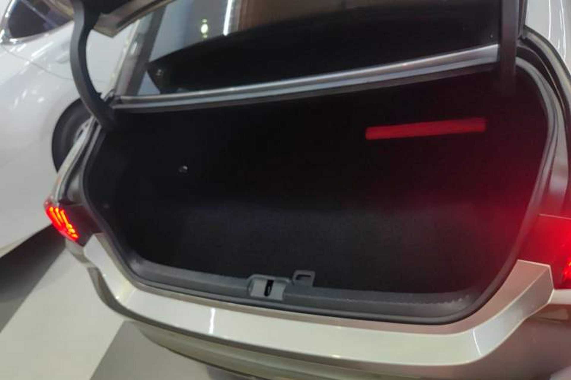 Used Lexus ES 2022 200 Excellence Edition Trunk