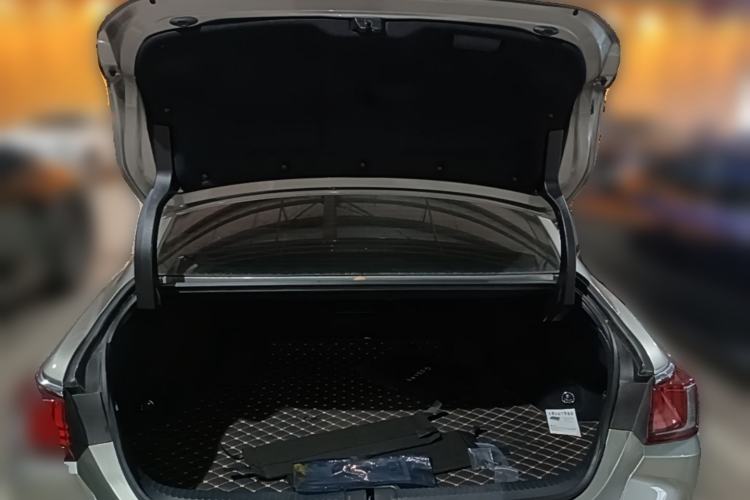 Used Lexus ES 2022 200 Excellence Edition Trunk