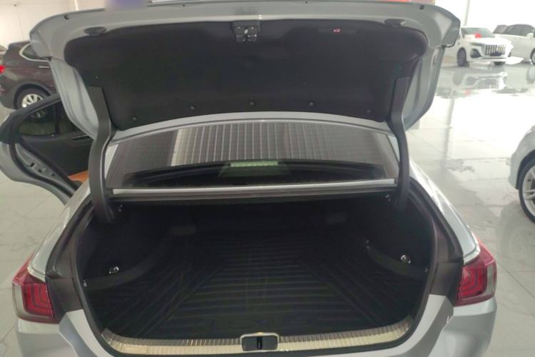 Used Lexus ES 2022 200 Excellence Edition Trunk