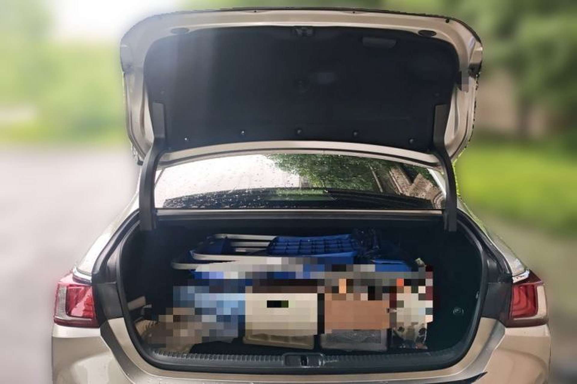 Used Lexus ES 2022 200 Excellence Edition Trunk