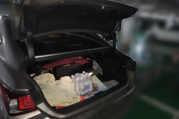 Used Lexus ES 2022 200 Excellence Edition Trunk