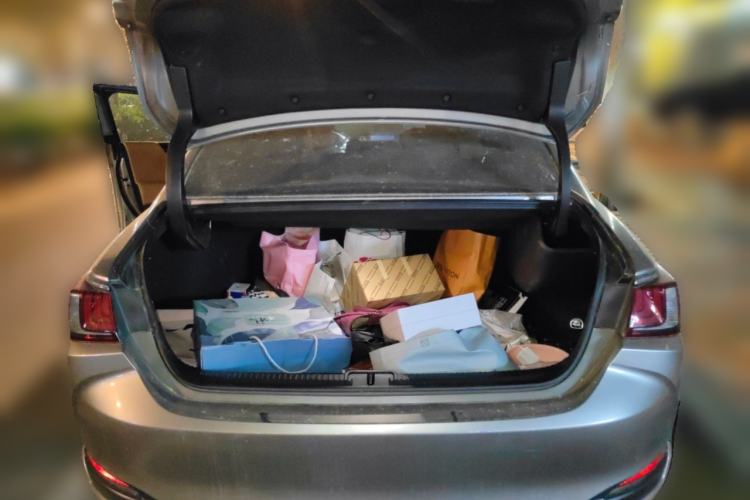 Used Lexus ES 2022 200 Excellence Edition Trunk