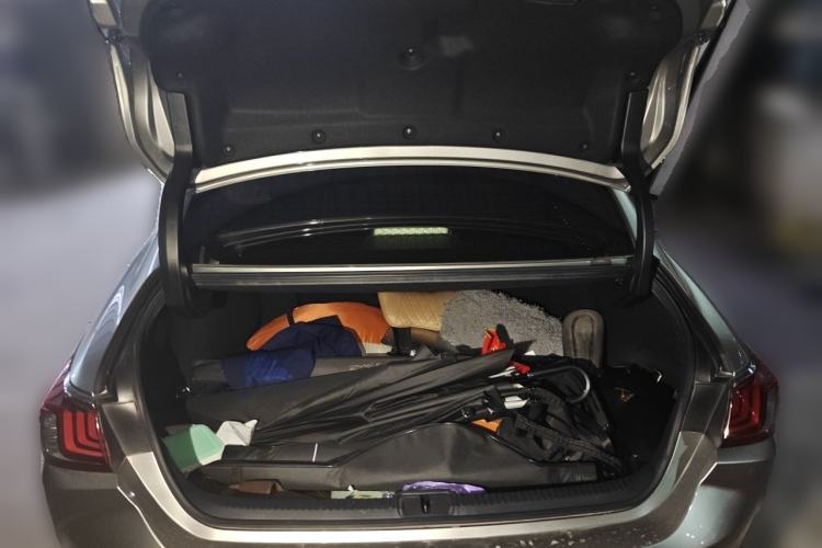 Used Lexus ES 2022 200 Excellence Edition Trunk