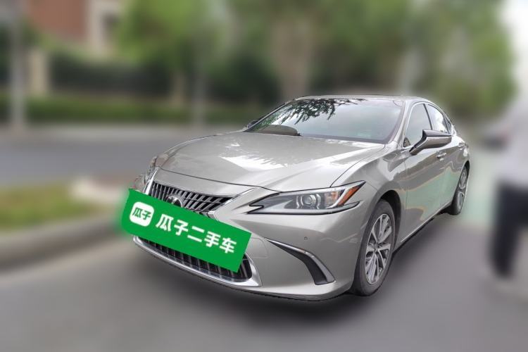 Used Lexus ES 2022 200 Excellence Edition Guazi used car, China used car export, Used car for sale, Used  cars, Cheapest cars for sale