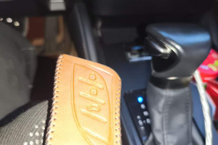 Used Lexus ES 2022 300h Excellence Edition Vehicle Key