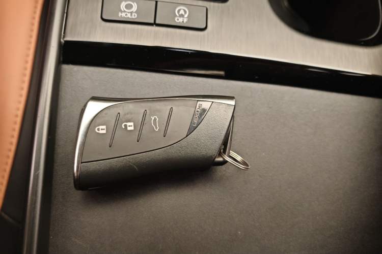 Used Lexus ES 2022 200 Excellence Edition Vehicle Key