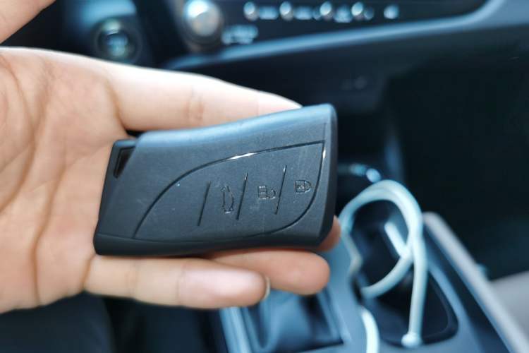 Used Lexus ES 2022 300h Excellence Edition Vehicle Key