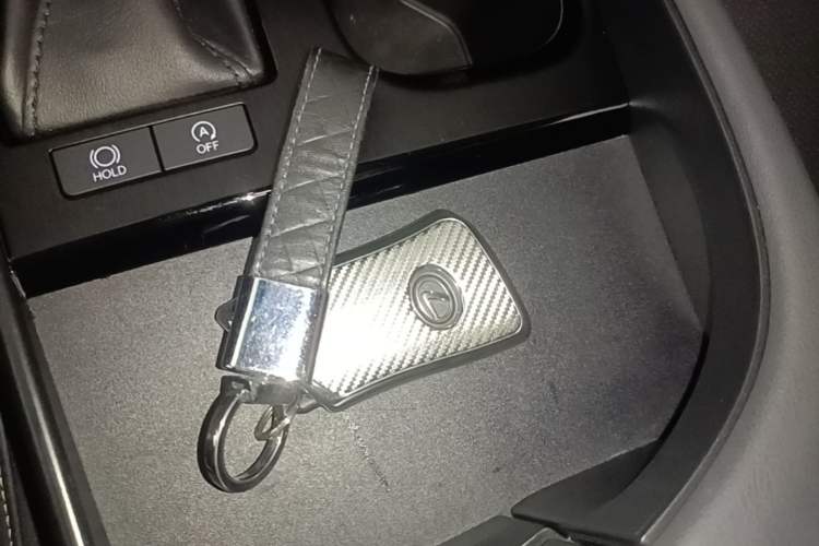 Used Lexus ES 2022 200 Excellence Edition Vehicle Key