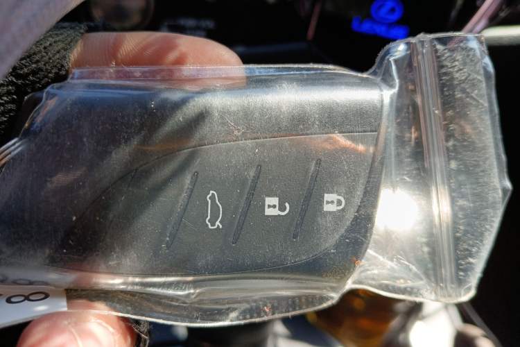 Used Lexus ES 2022 300h Excellence Edition Vehicle Key