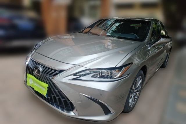 Used Lexus ES 2022 300h Excellence Edition