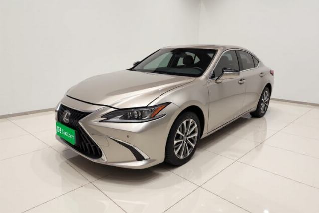 Used Lexus ES 2022 200 Excellence Edition