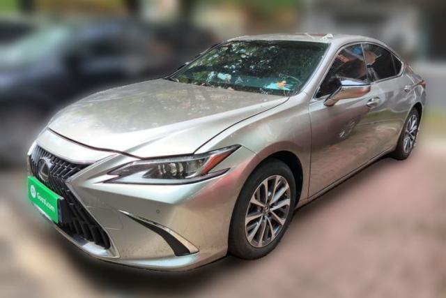 Used Lexus ES 2022 200 Excellence Edition