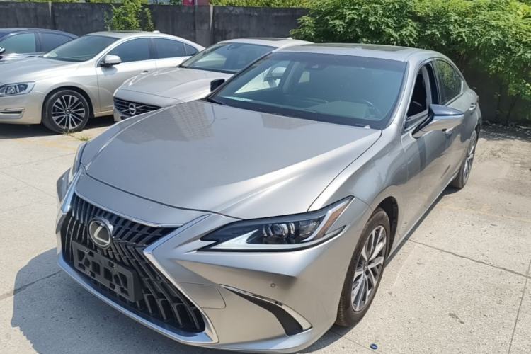 Used Lexus ES 2022 200 Excellence Edition Guazi used car, China used car export, Used car for sale, Used  cars, Cheapest cars for sale