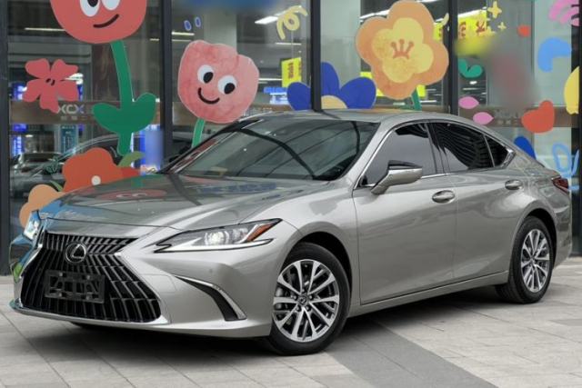 Used Lexus ES 2022 200 Excellence Edition