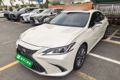 Used Lexus ES 2022 300h Excellence Edition