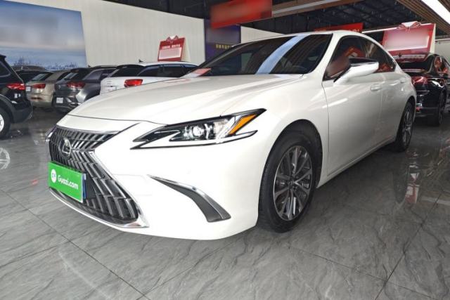 Used Lexus ES 2022 200 Excellence Edition