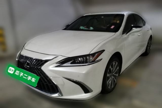 Used Lexus ES 2022 200 Excellence Edition