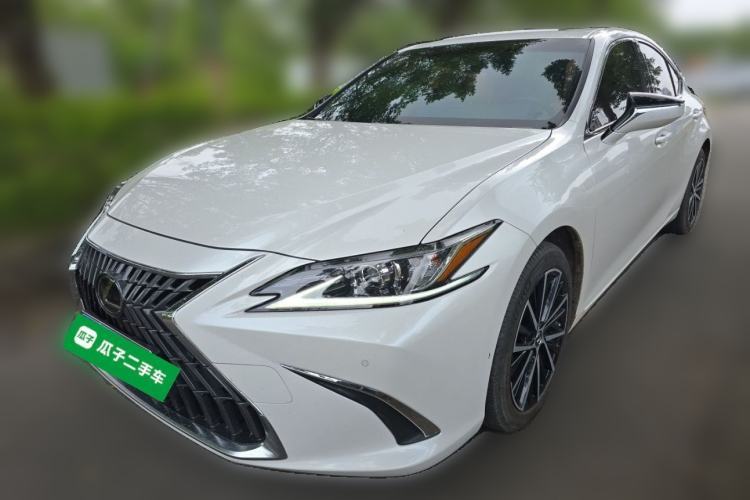 Used Lexus ES 2022 300h Excellence Edition Guazi used car, China used car export, Used car for sale, Used cars, Cheapest cars for sale