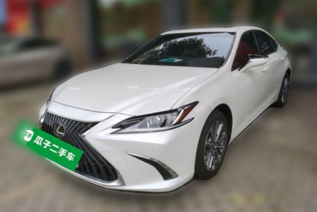 Used Lexus ES 2022 200 Excellence Edition