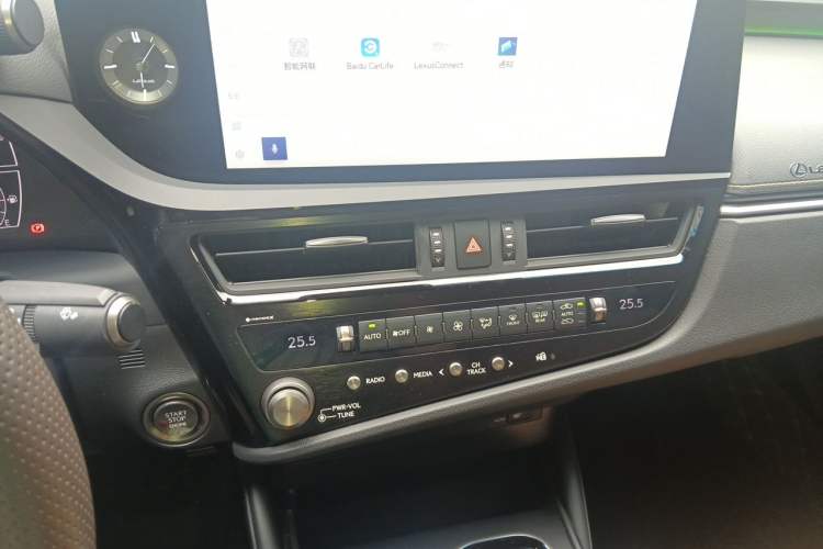 Used Lexus ES 2022 200 Excellence Edition Audio And AC Panel