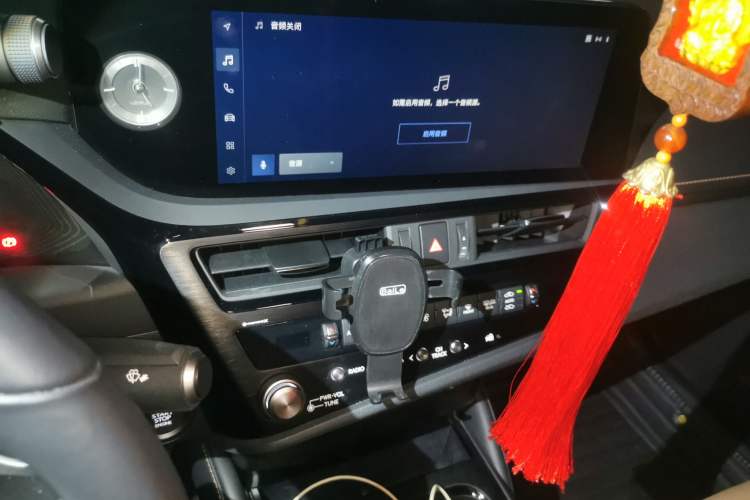 Used Lexus ES 2022 200 Excellence Edition Audio And AC Panel