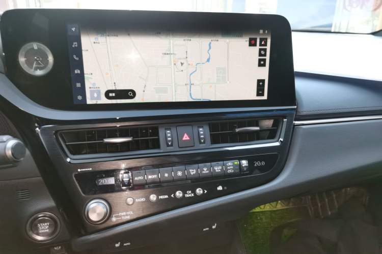 Used Lexus ES 2022 200 Excellence Edition Audio And AC Panel