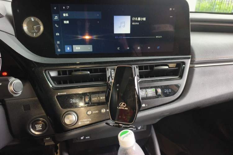 Used Lexus ES 2022 200 Excellence Edition Audio And AC Panel
