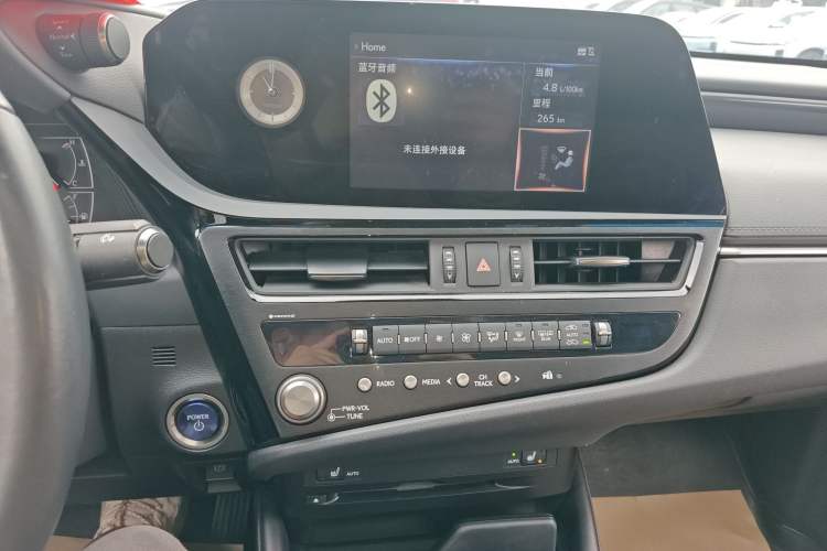 Used Lexus ES 2022 300h Excellence Edition Audio And AC Panel
