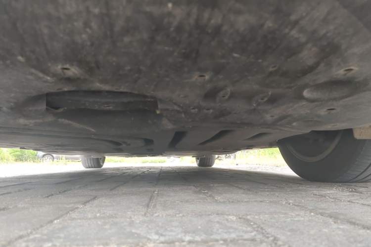 Used Lexus ES 2022 300h Excellence Edition Chassis Front