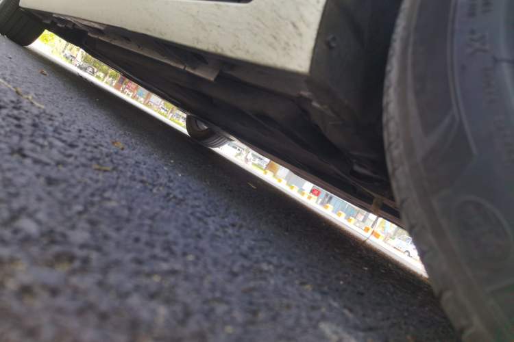 Used Lexus ES 2022 300h Excellence Edition Chassis Front Right