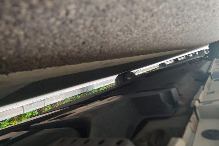 Used Lexus ES 2022 300h Deluxe Edition Chassis Rear Left