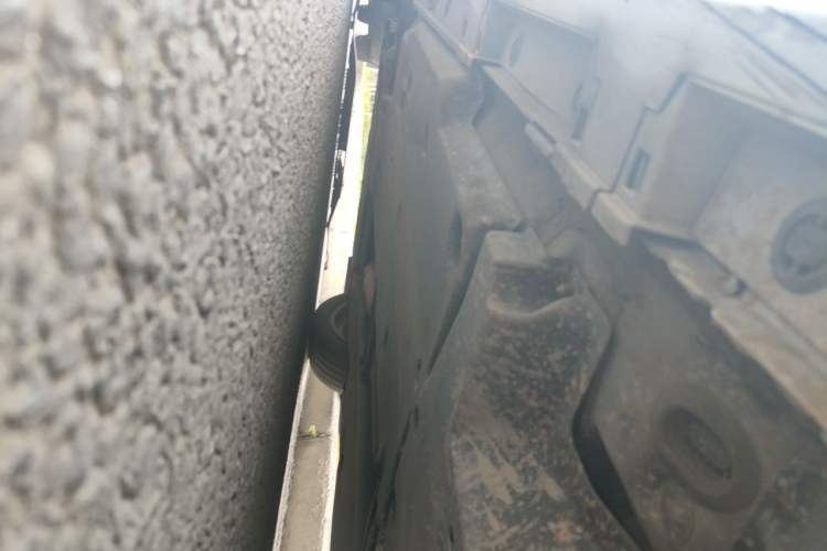 Used Lexus ES 2022 300h Excellence Edition Chassis Rear Left