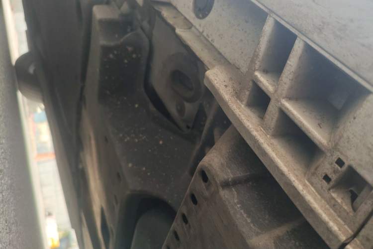 Used Lexus ES 2022 300h Excellence Edition Chassis Rear Left