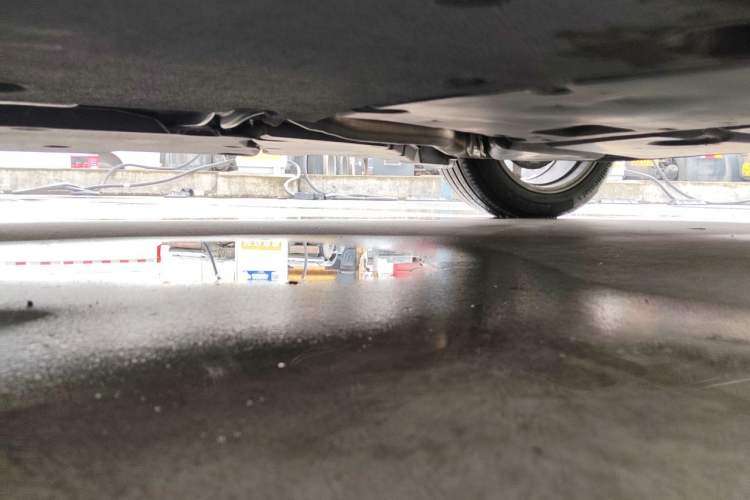 Used Lexus ES 2022 300h Excellence Edition Chassis Rear Right