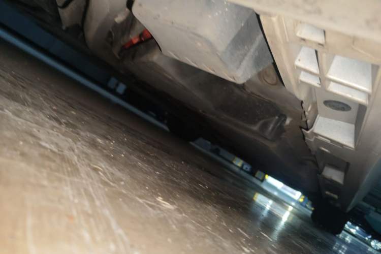 Used Lexus ES 2022 300h Excellence Edition Chassis Rear Right