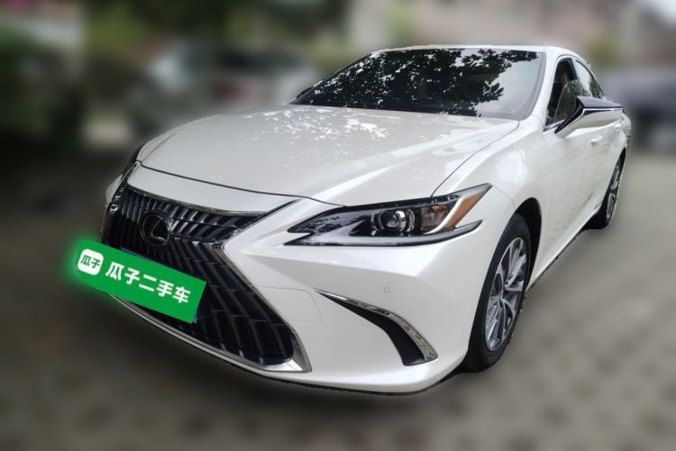 Used Lexus ES 2022 200 Excellence Edition Guazi used car, China used car export, Used car for sale, Used  cars, Cheapest cars for sale