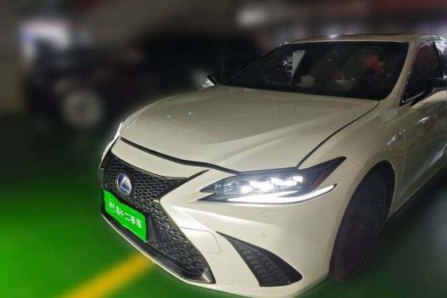 Used Lexus ES 2022 300h F SPORT