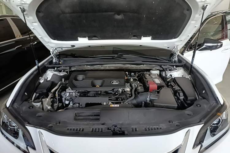 Used Lexus ES 2022 260 Excellence Edition Engine Bay