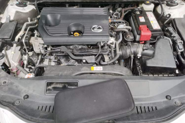 Used Lexus ES 2022 200 Excellence Edition Engine Bay